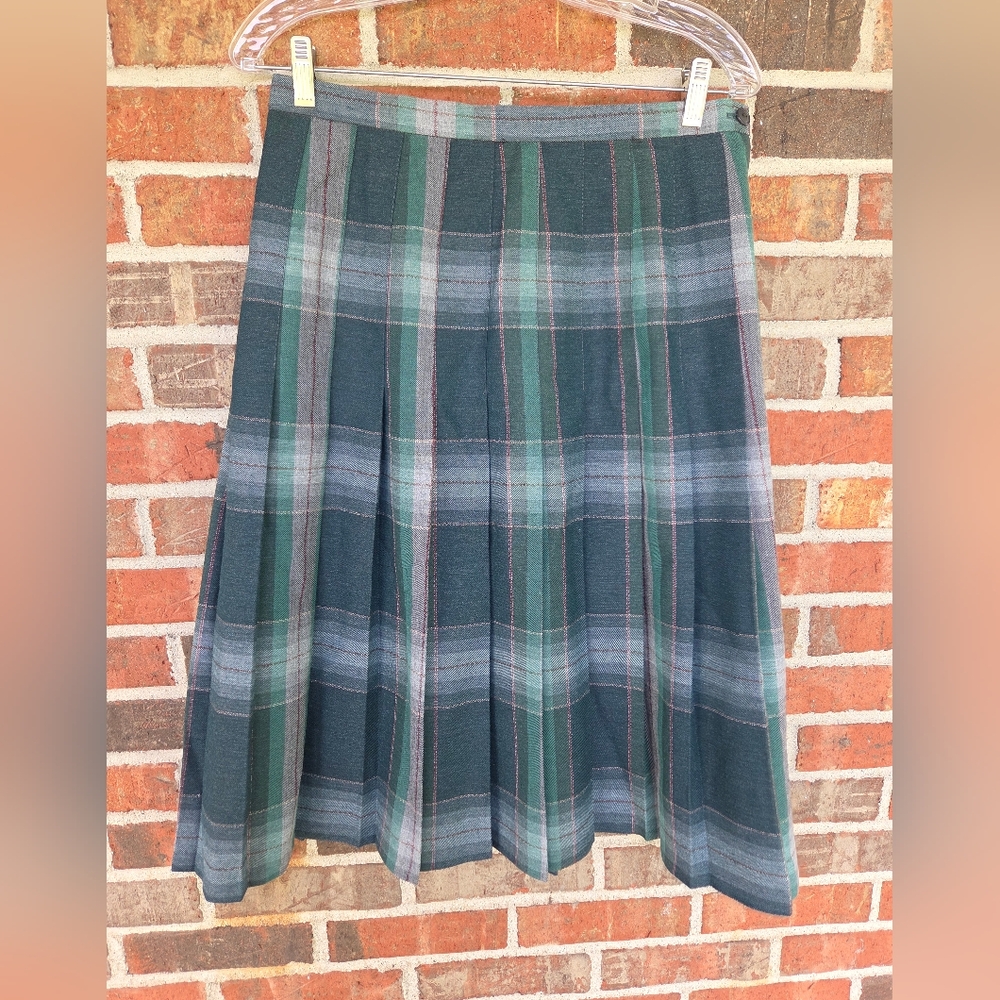 Vintage Plaid Green and Gray Pleated Women's Skirt